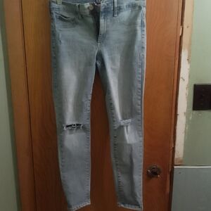 Gap Light Blue Distressed‎ Skinny Jeans